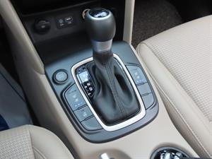HYUNDAI Kona - Vista 12
