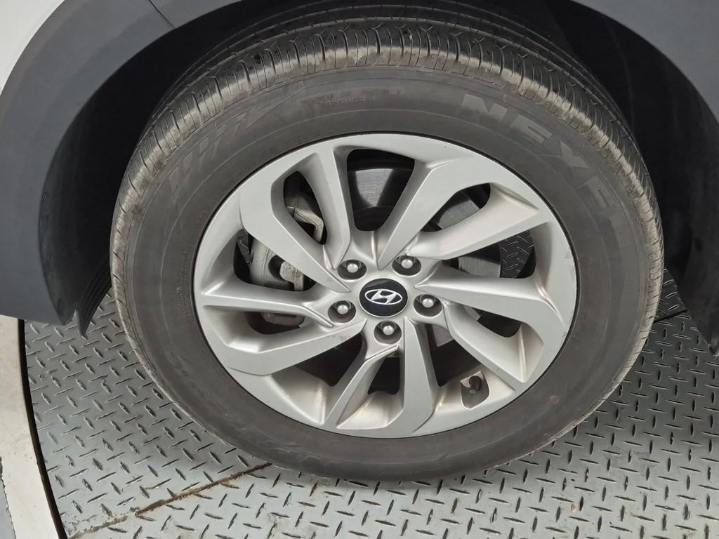 HYUNDAI Tucson 2017 Blanco - Importación desde Corea - HF Imports Iquique - Foto 19