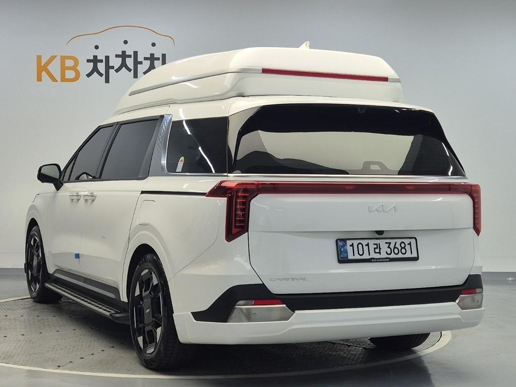 KIA Carnival - Vista 3