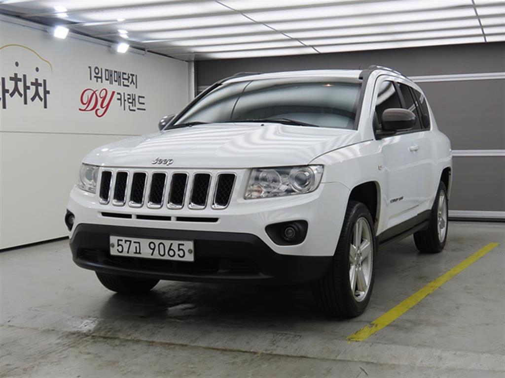 Jeep Compass 2013 Blanco - Importación desde Corea - HF Imports Iquique - Foto 1