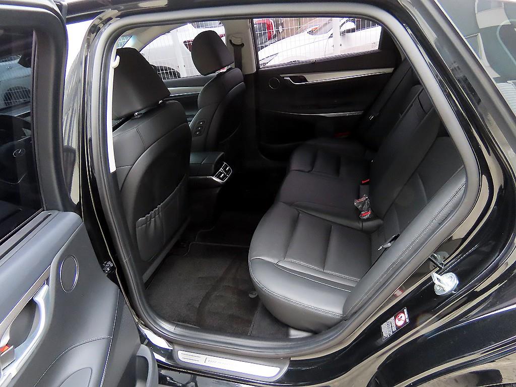 HYUNDAI Grandeur - Vista 6
