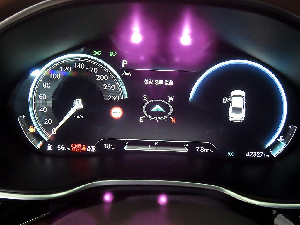 Genesis G80 - Vista 9