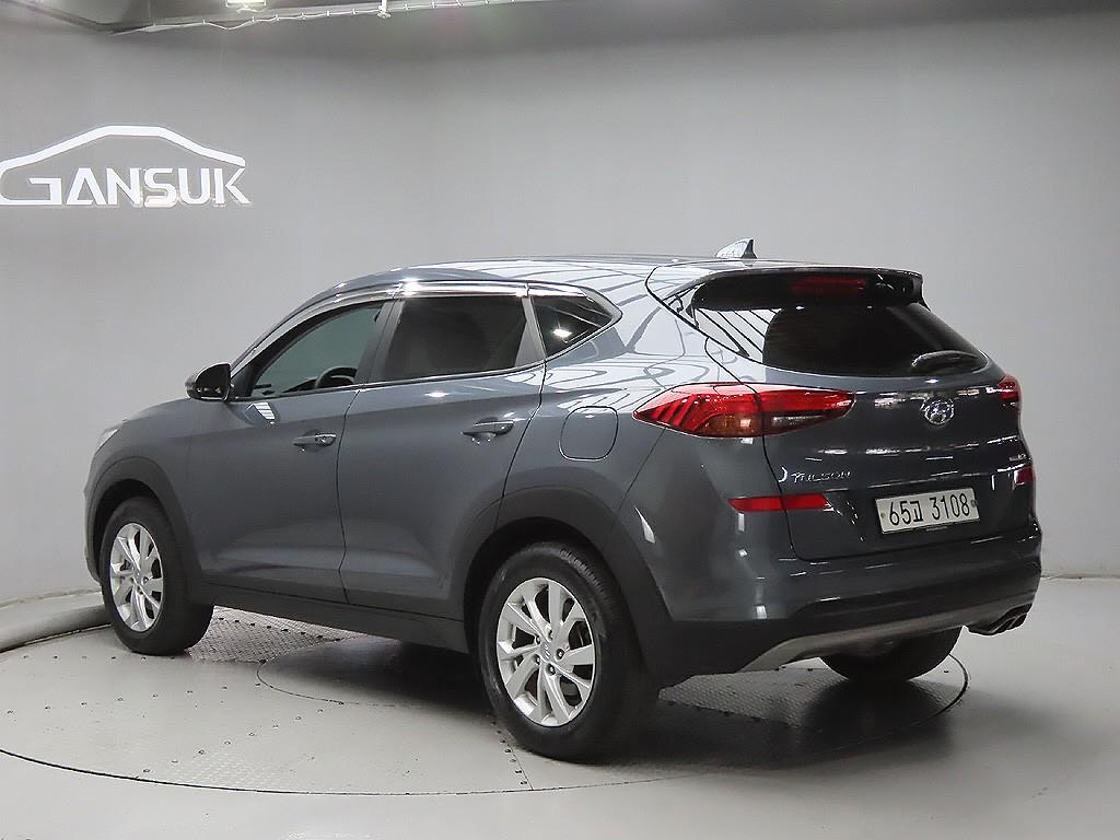HYUNDAI Tucson - Vista 5