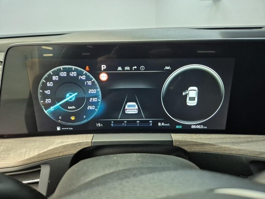 KIA K8 - Vista 6