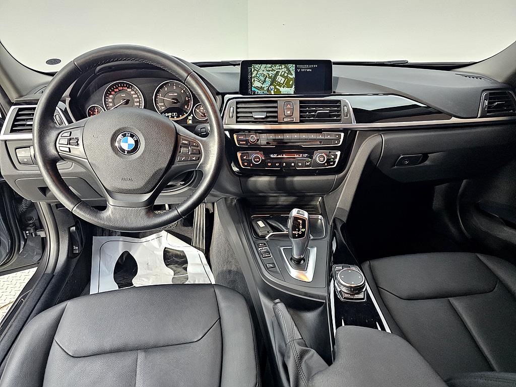 BMW 3 series - Vista 5