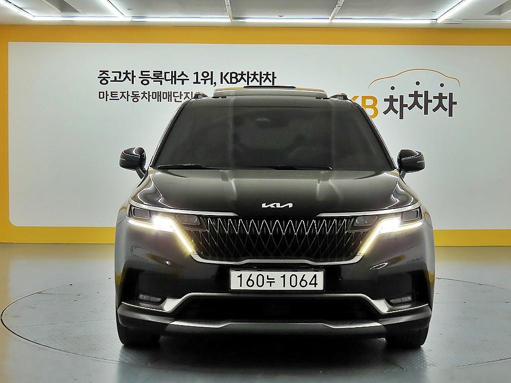 KIA Carnival 2022 Negro - Importación desde Corea - HF Imports Iquique - Foto 1