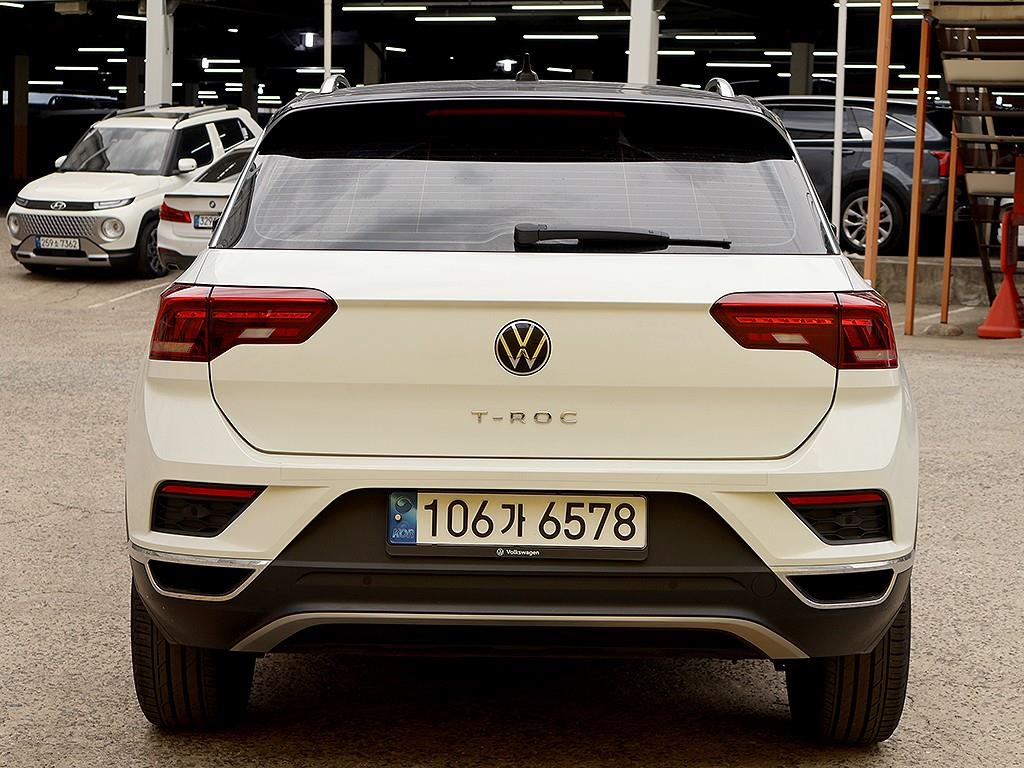 Volkswagen T-Roc - Vista 5