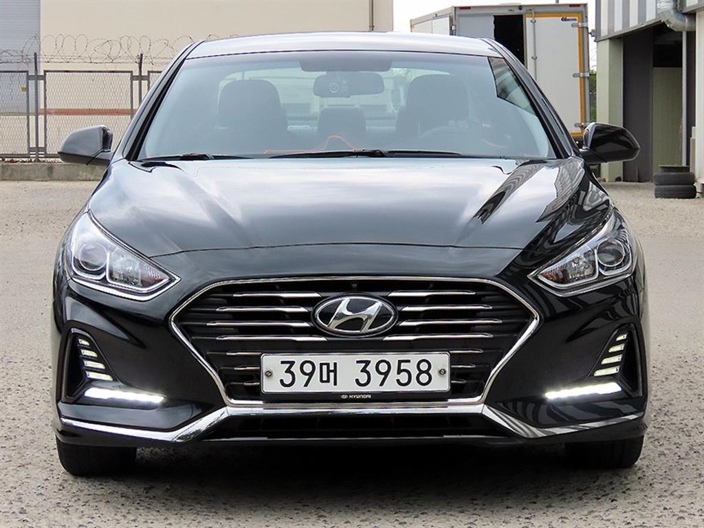 HYUNDAI Sonata 2018 Negro - Importación desde Corea - HF Imports Iquique - Foto 1