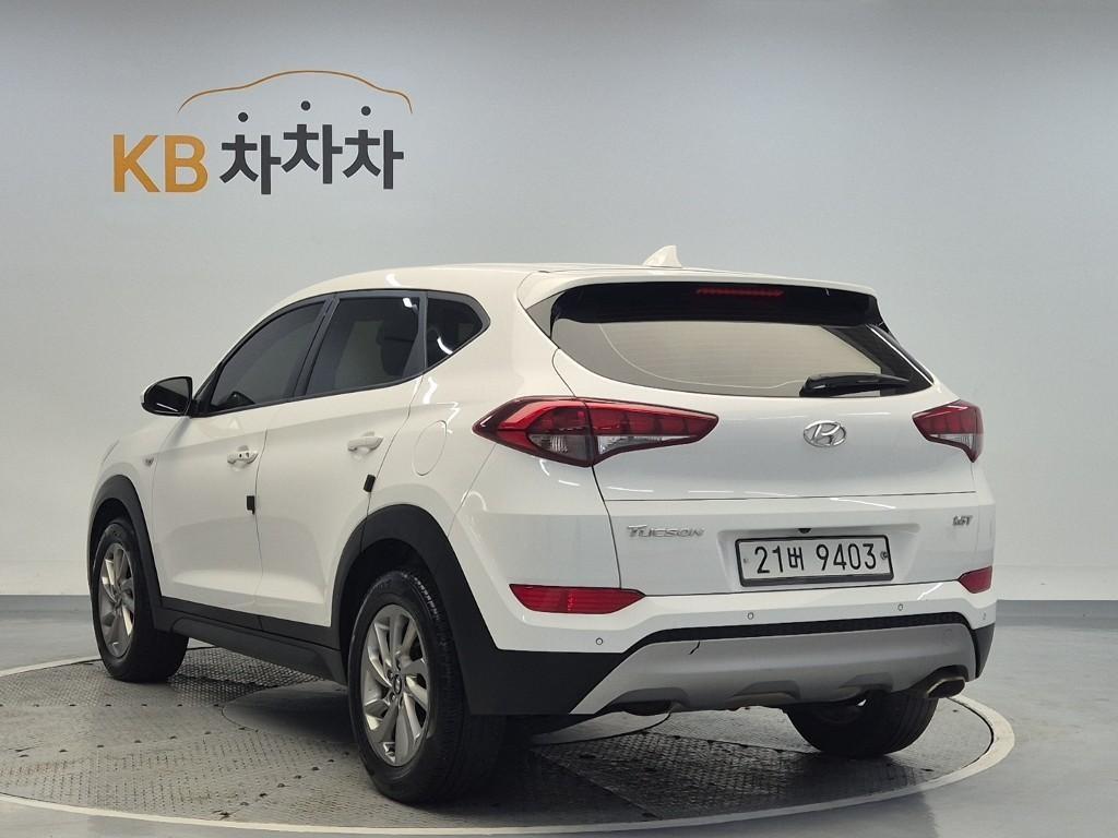 HYUNDAI Tucson - Vista 2
