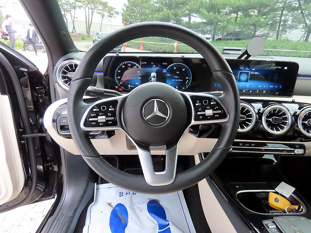Mercedes Benz A Class - Vista 8