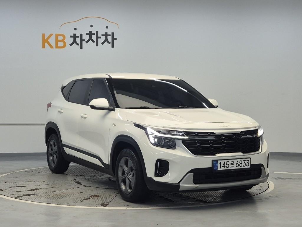 KIA Seltos - Vista 4