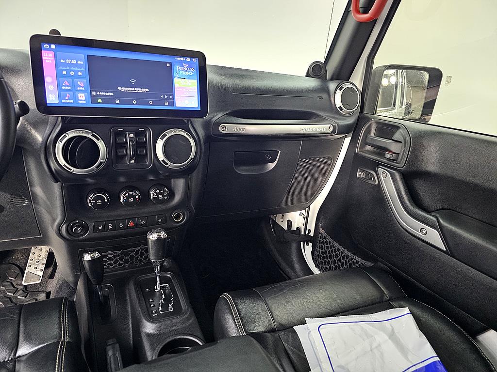 Jeep Wrangler - Vista 10