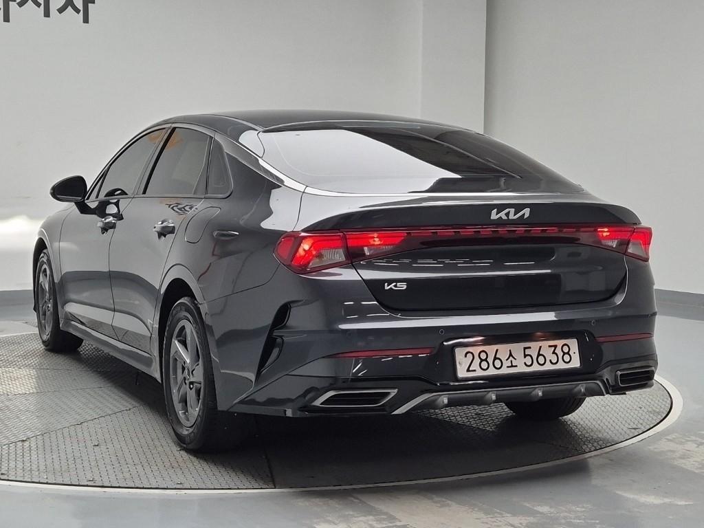 KIA K5 - Vista 3