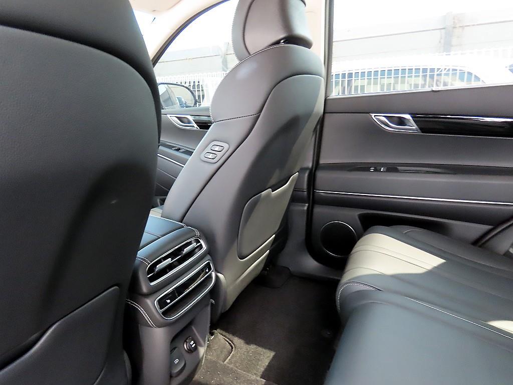 Genesis GV80 2023 Gris - Importación desde Corea - HF Imports Iquique - Foto 15
