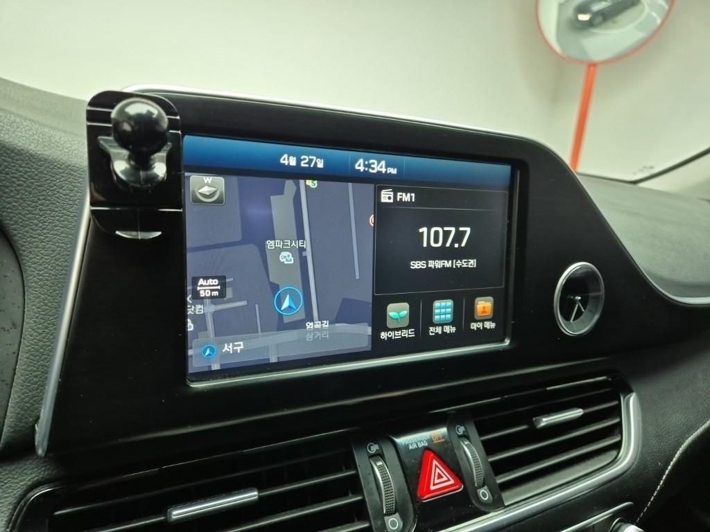 HYUNDAI Grandeur - Vista 10