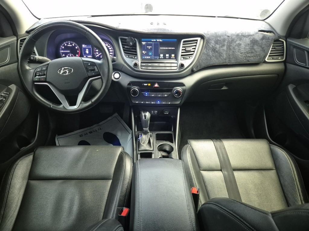 HYUNDAI Tucson - Vista 7