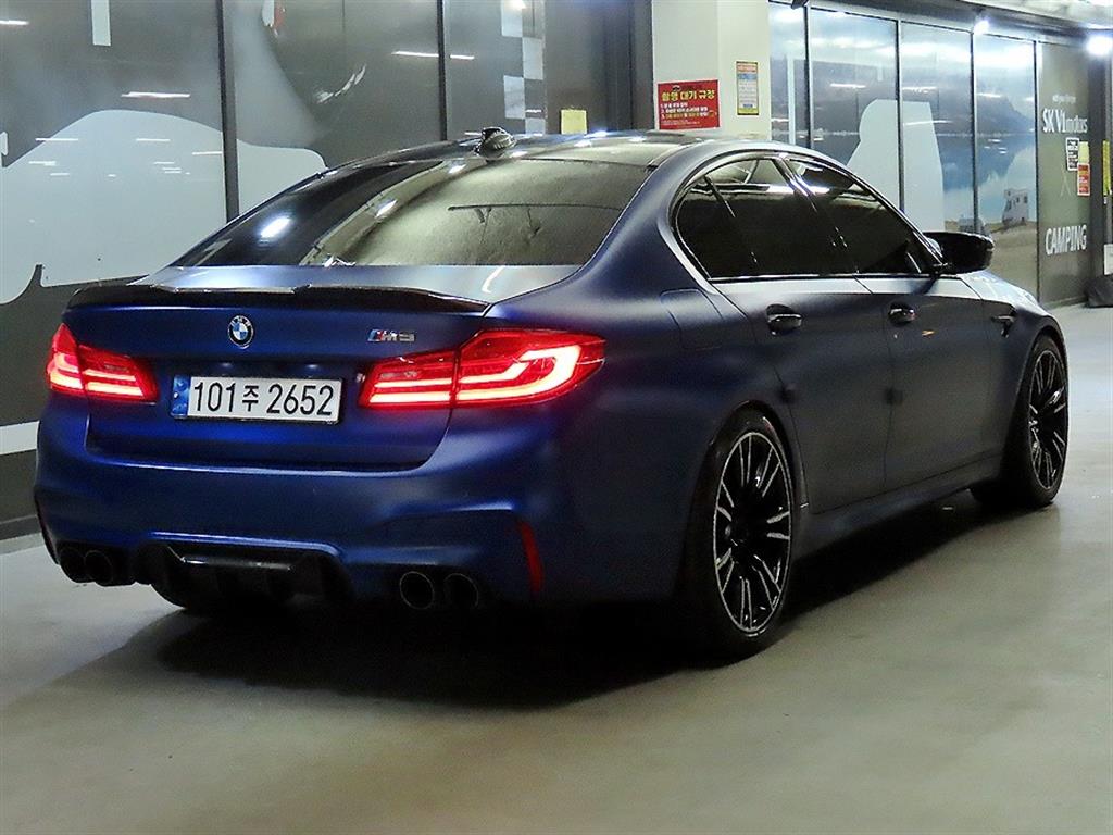 BMW 5 Series - Vista 4
