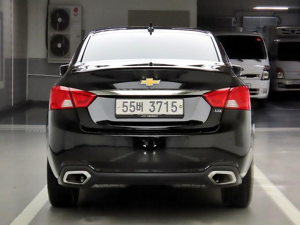 Chevrolet Impala - Vista 3