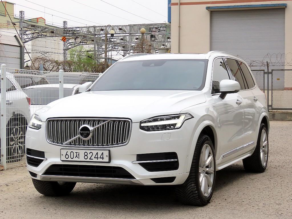 Volvo XC90 - Vista 2