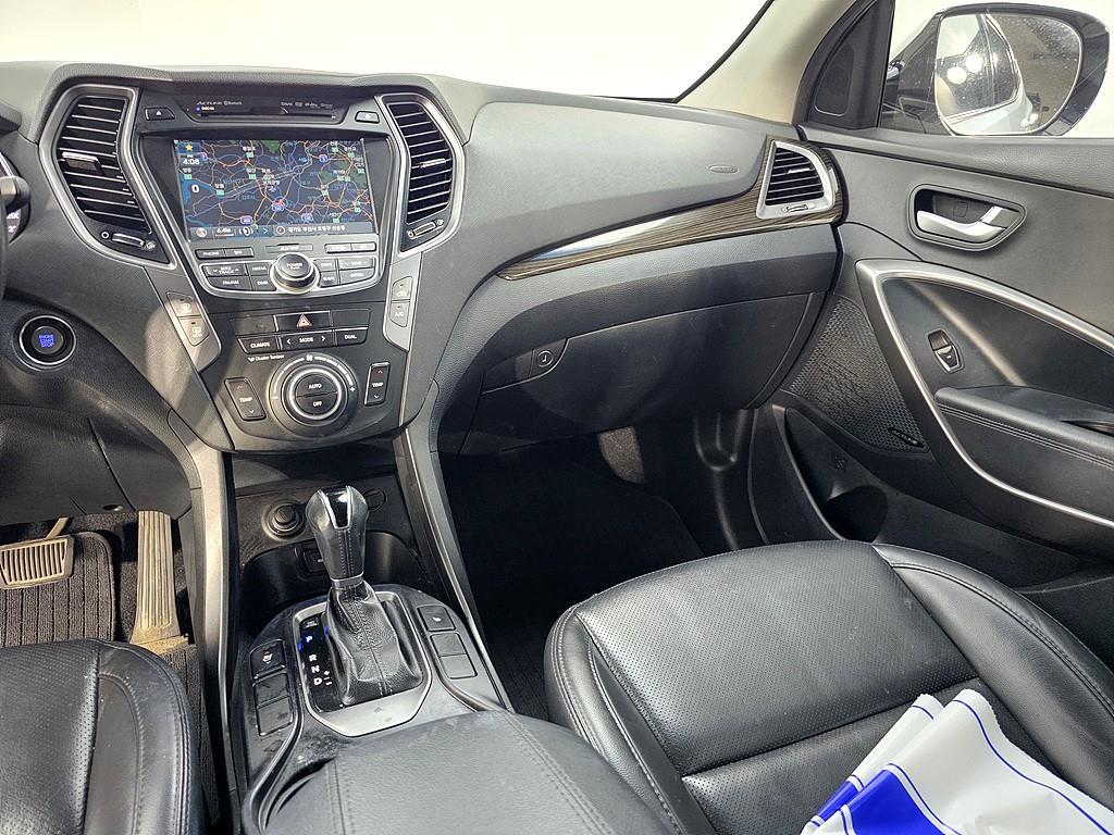 HYUNDAI Santa Fe - Vista 10
