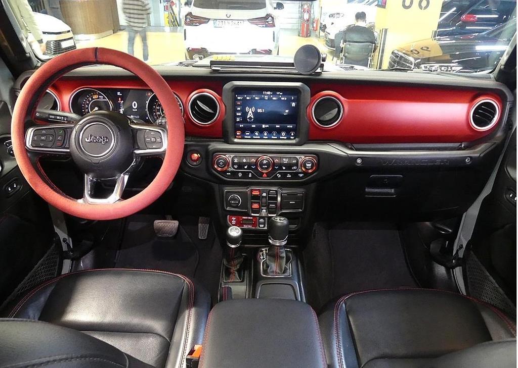Jeep Wrangler - Vista 4