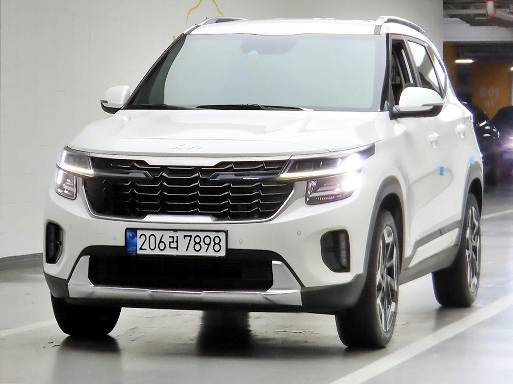 KIA Seltos - Vista 2
