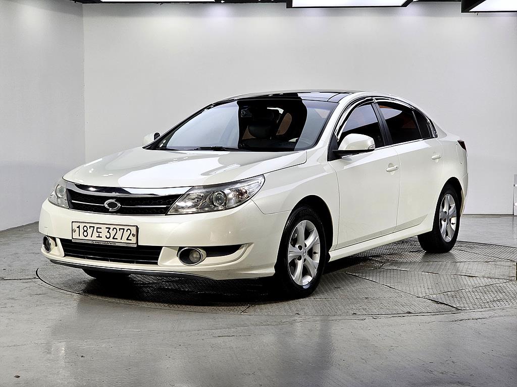 SAMSUNG SM5 2010 Blanco - Importación desde Corea - HF Imports Iquique - Foto 1