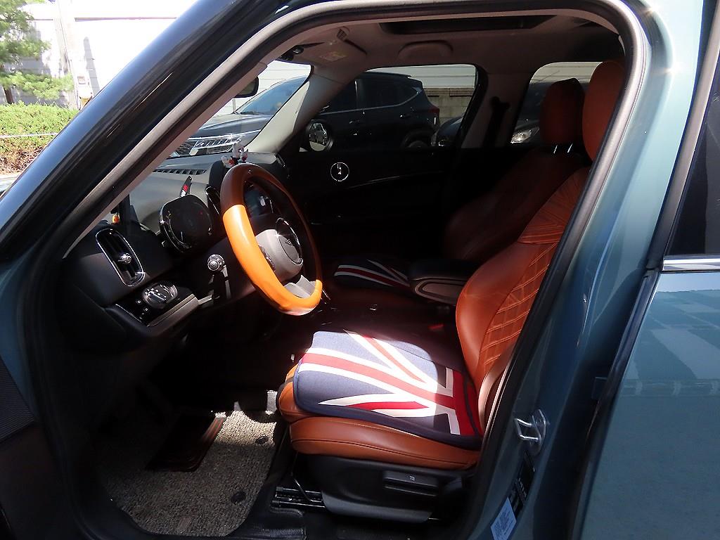 Mini Countryman - Vista 5