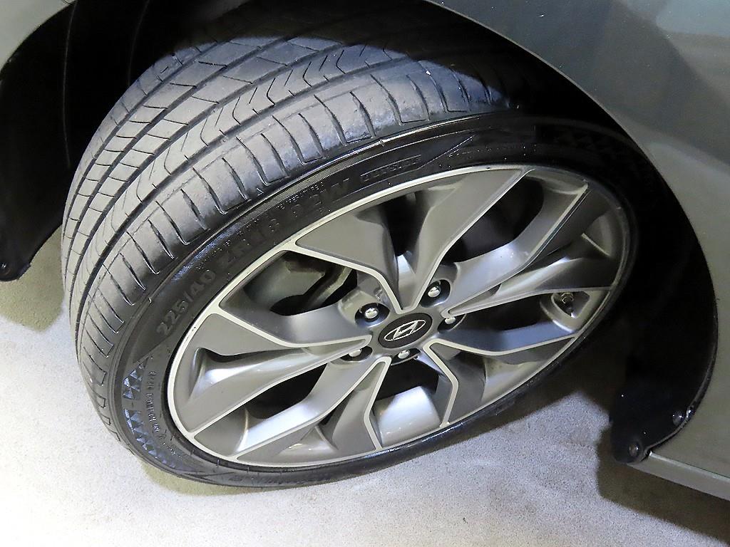 HYUNDAI i30 2020 Gris - Importación desde Corea - HF Imports Iquique - Foto 20