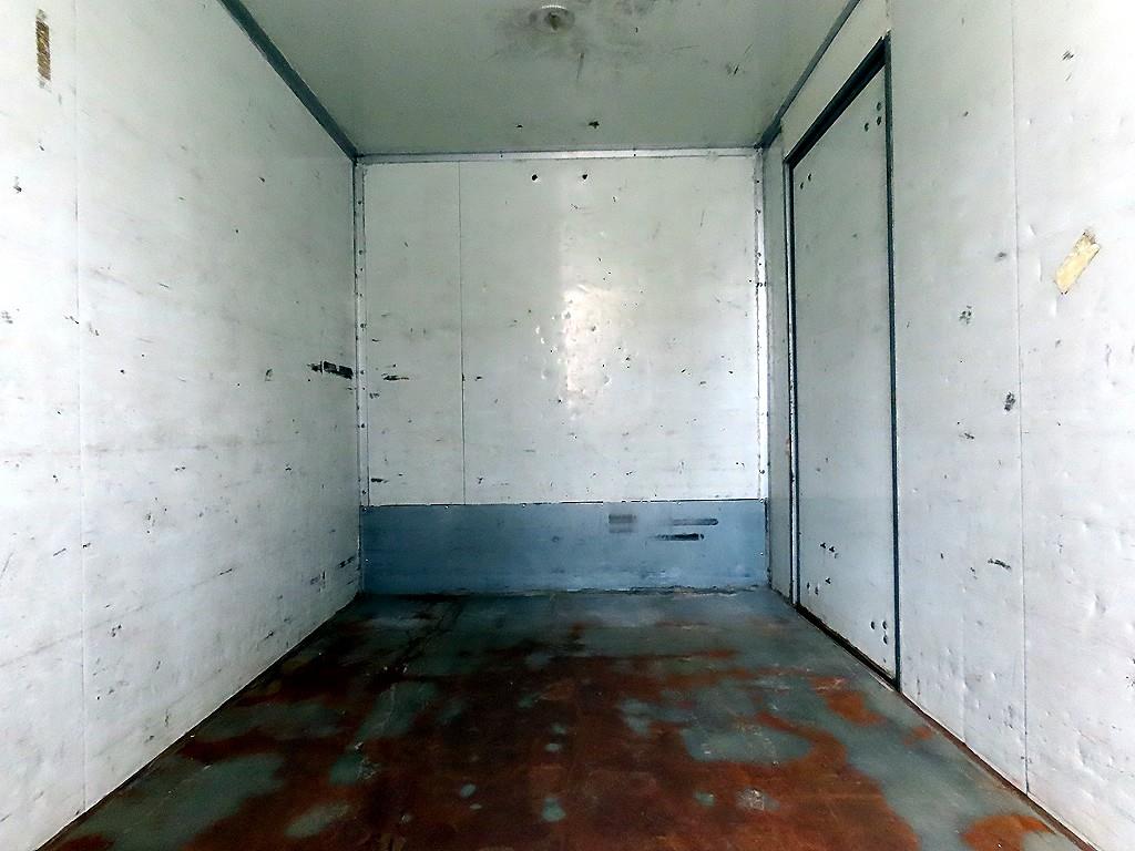 Small Truck Cargo (small) - Vista 5