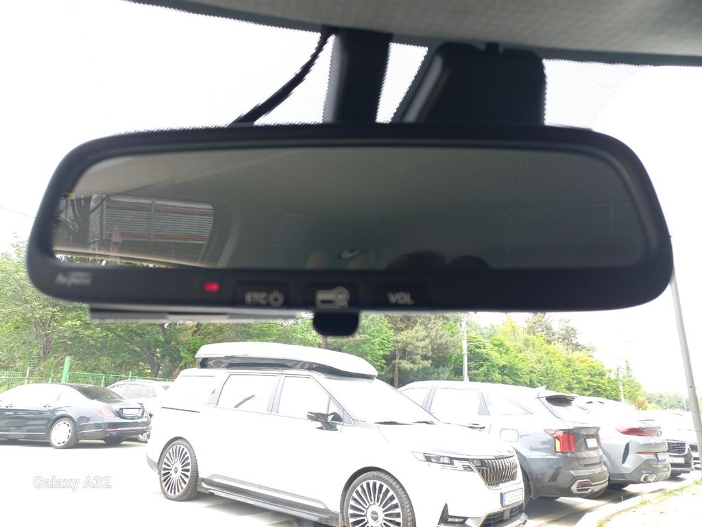 HYUNDAI Casper - Vista 11