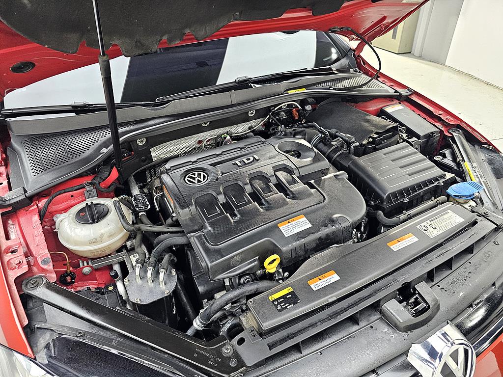Volkswagen Golf - Vista 6