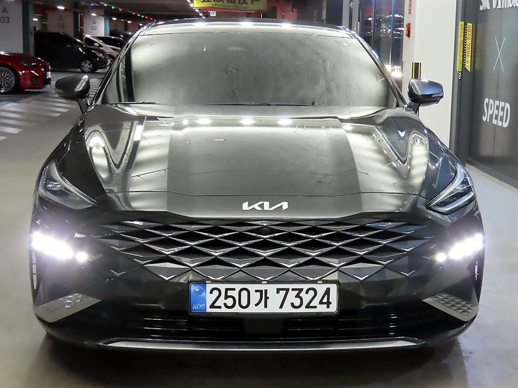 KIA K8 - Vista 2