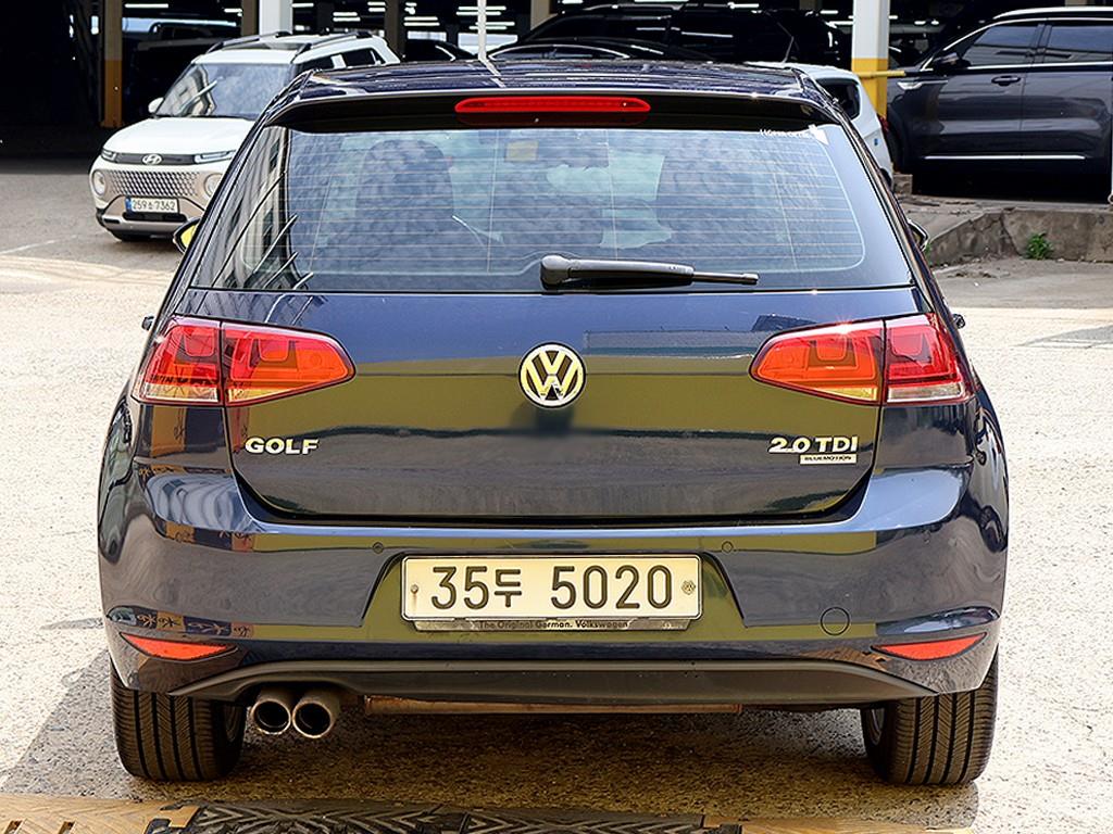 Volkswagen Golf - Vista 5