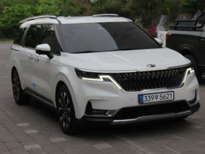 KIA Carnival - Vista 4