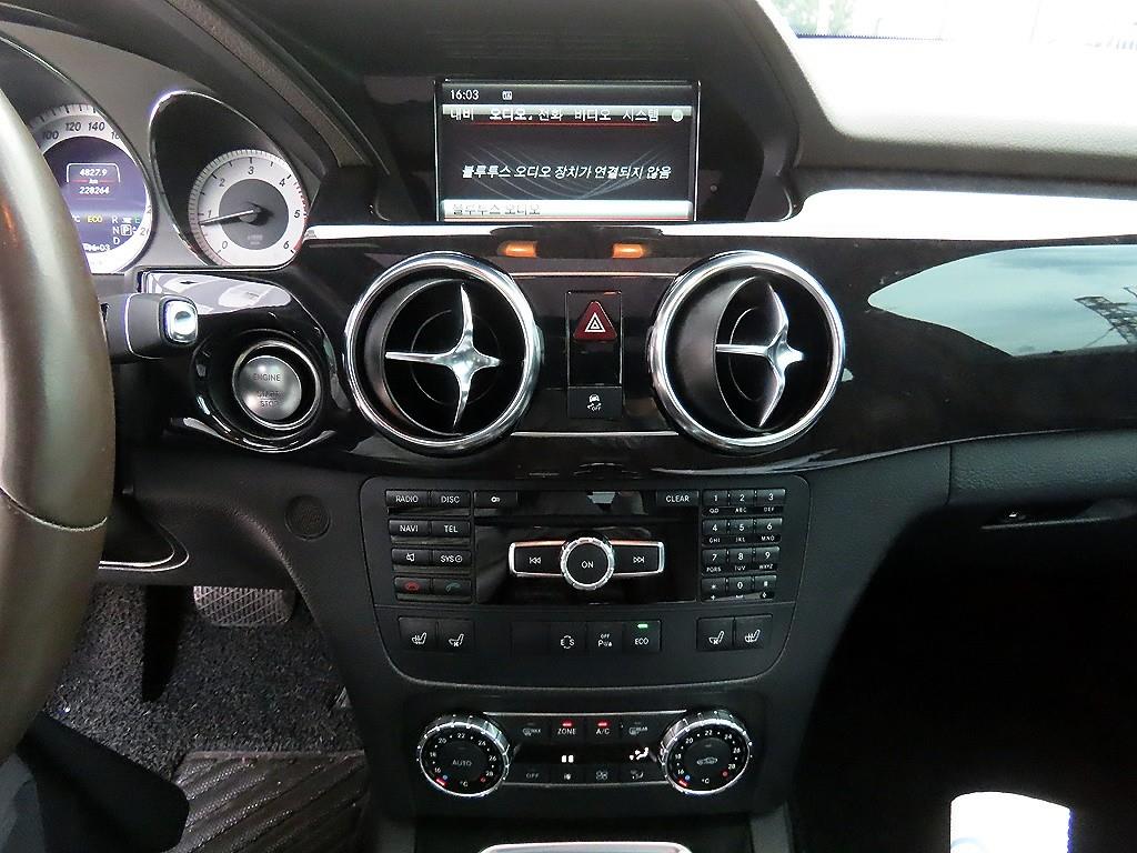 Mercedes Benz GLK Class 2013 Negro - Importación desde Corea - HF Imports Iquique - Foto 13
