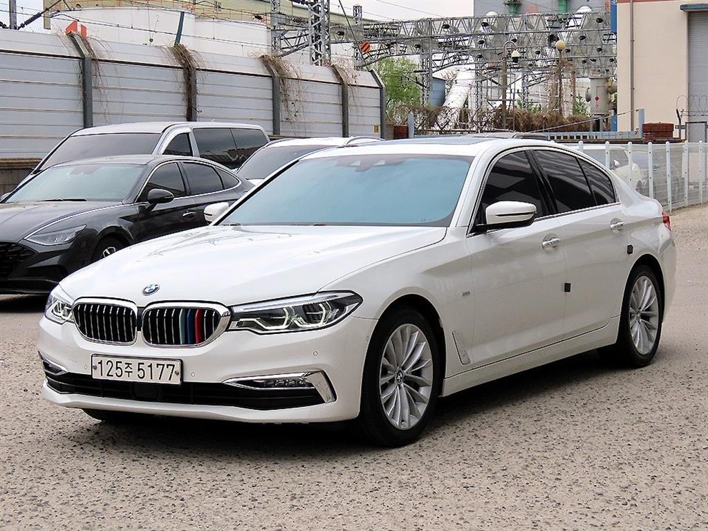 BMW 5 Series - Vista 2