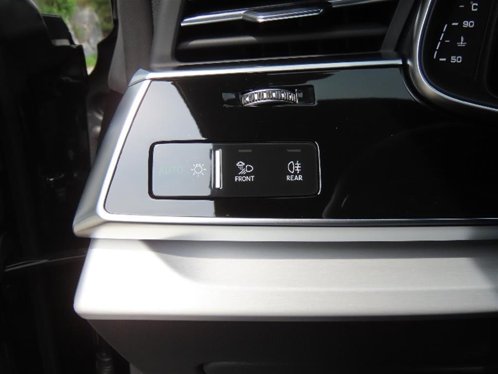 Audi Q8 2023 Café - Importación desde Corea - HF Imports Iquique - Foto 11
