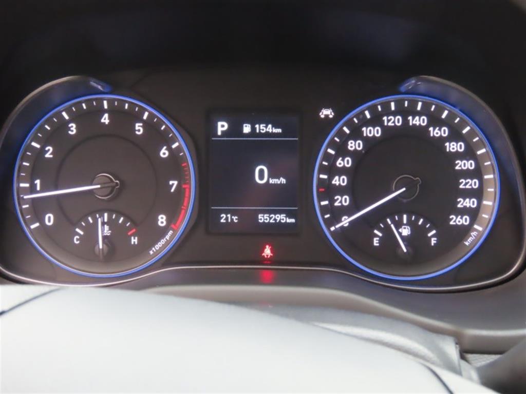 HYUNDAI Kona - Vista 9