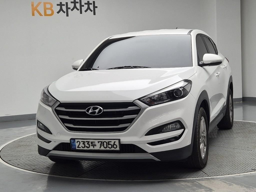 HYUNDAI Tucson 2017 Blanco - Importación desde Corea - HF Imports Iquique - Foto 1