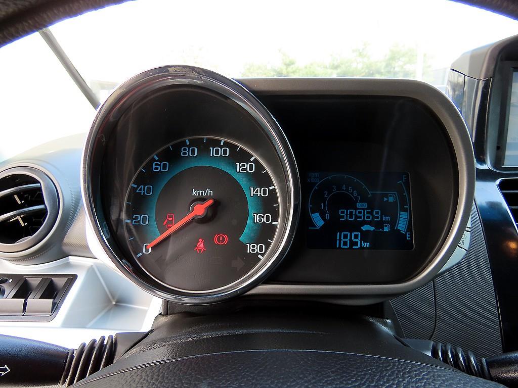 Chevrolet Spark - Vista 9