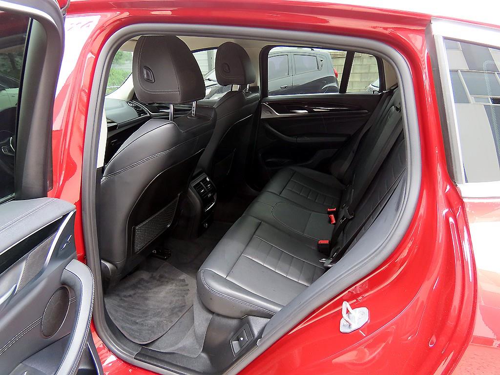 BMW X4 - Vista 6