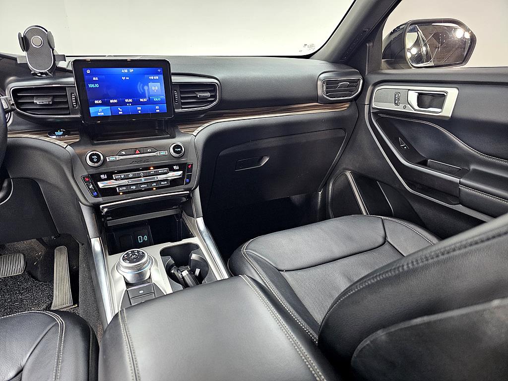Ford Explorer - Vista 9
