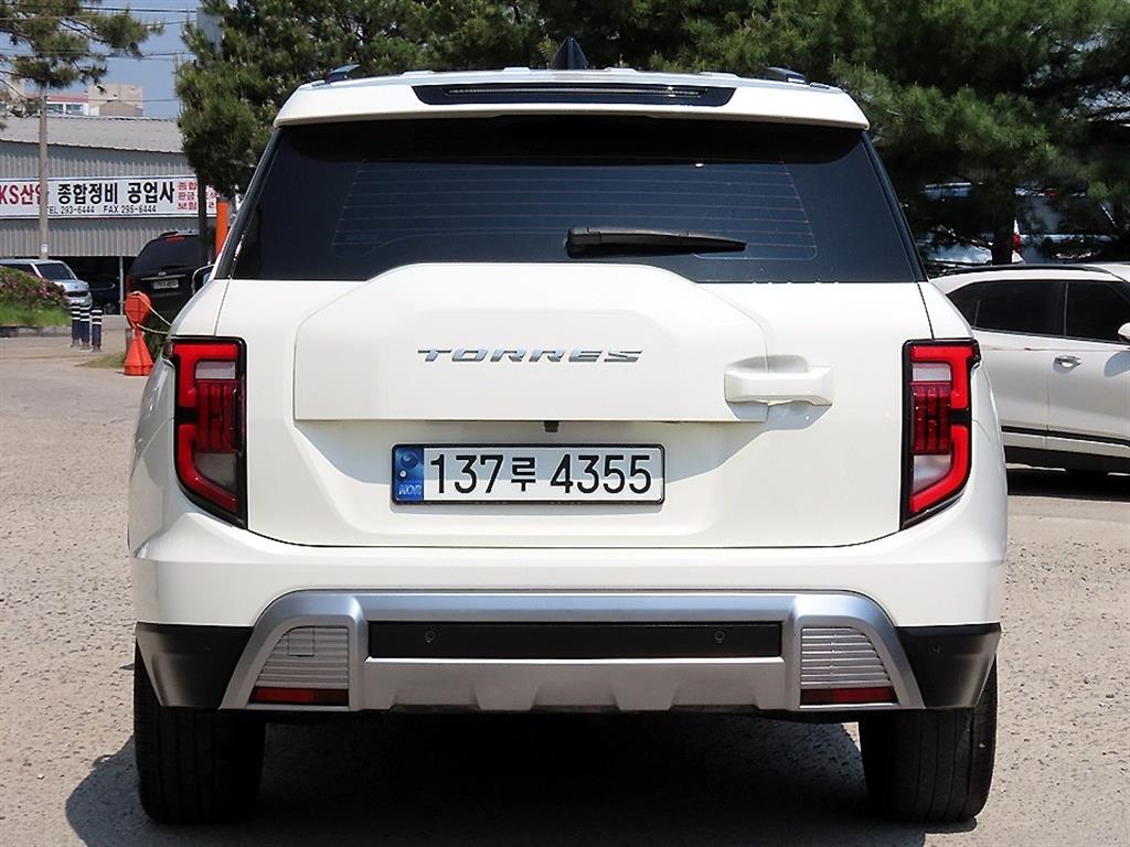 Ssangyong Torres - Vista 4