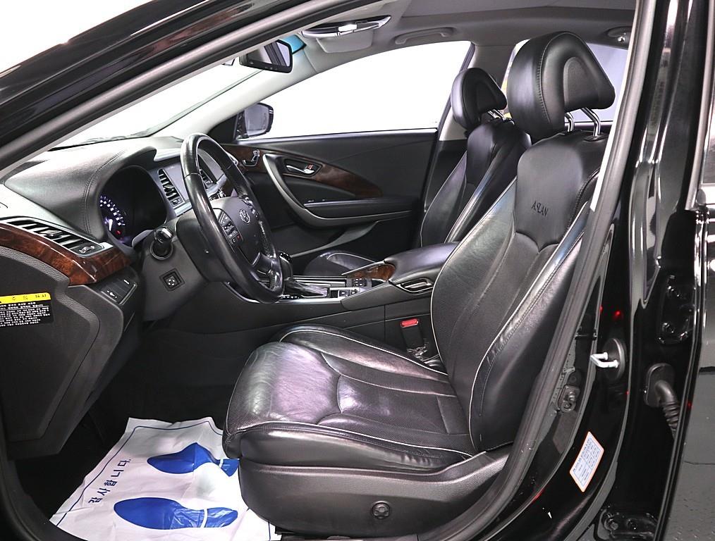 HYUNDAI Aslan - Vista 9