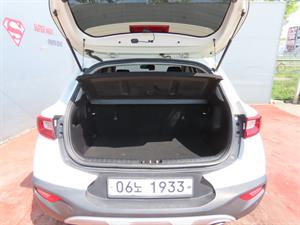 KIA Stonic - Vista 10