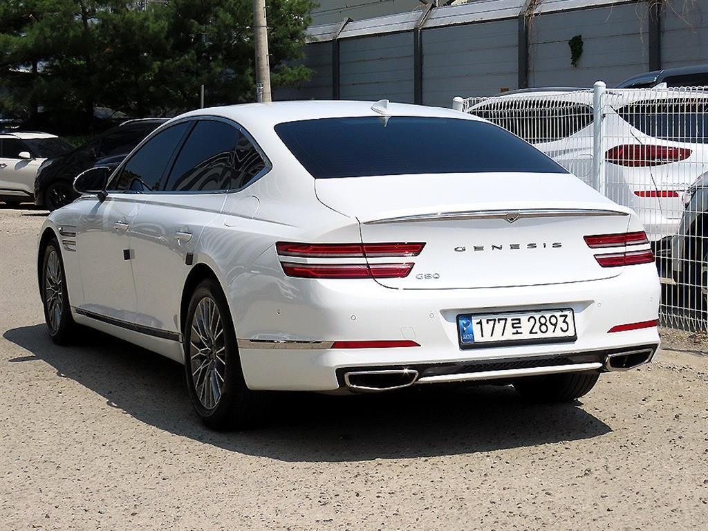 Genesis G80 - Vista 3