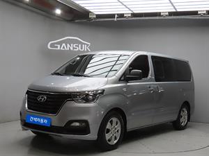 HYUNDAI Starex - Vista 4