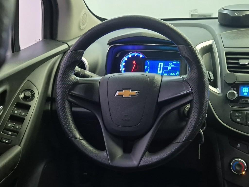 Chevrolet Trax - Vista 8