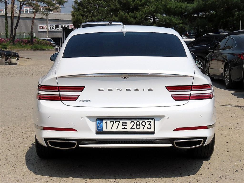Genesis G80 - Vista 4